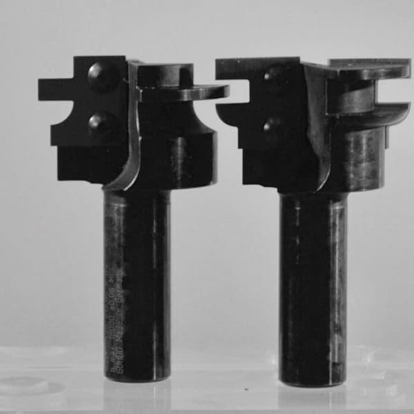 Professional grade router bits for CNC and woodworking with carbide cutting edges and standard shank diameter